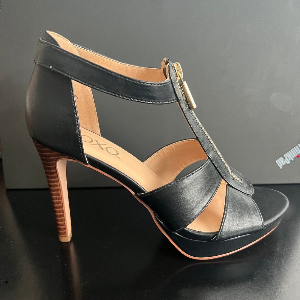 XOXO black zipper platform heels